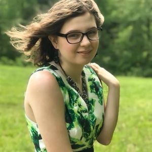 Meet your Posher, Libby